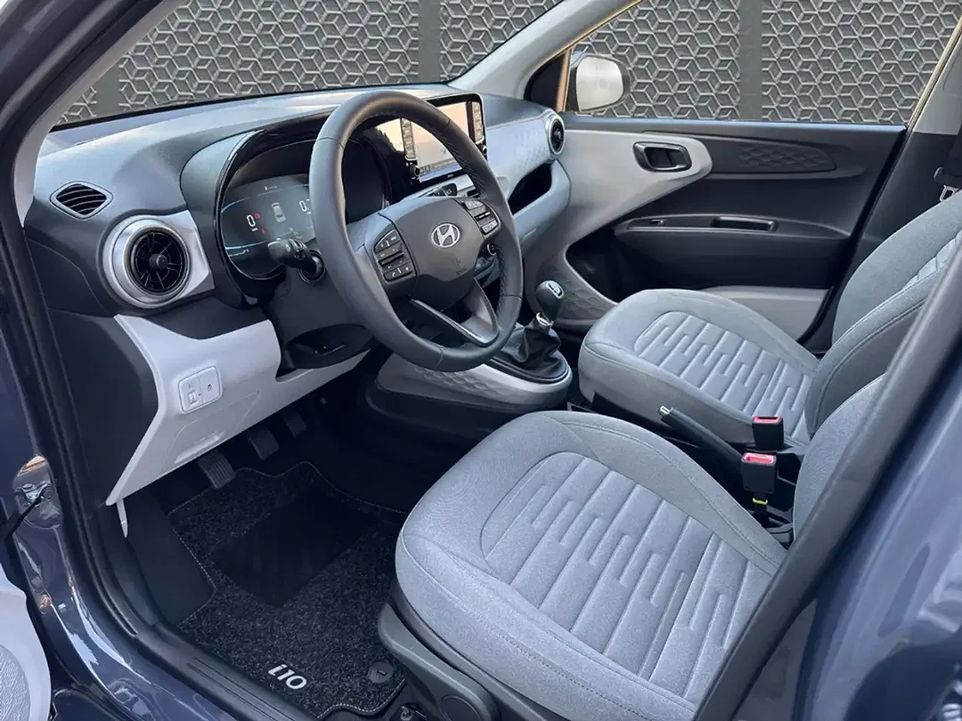 Hyundai i10 - Thumbnail 9