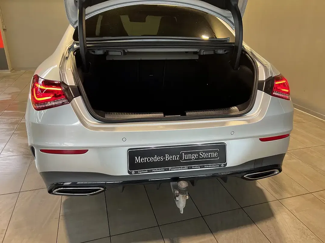 Mercedes-Benz CLA 250 - Thumbnail 3