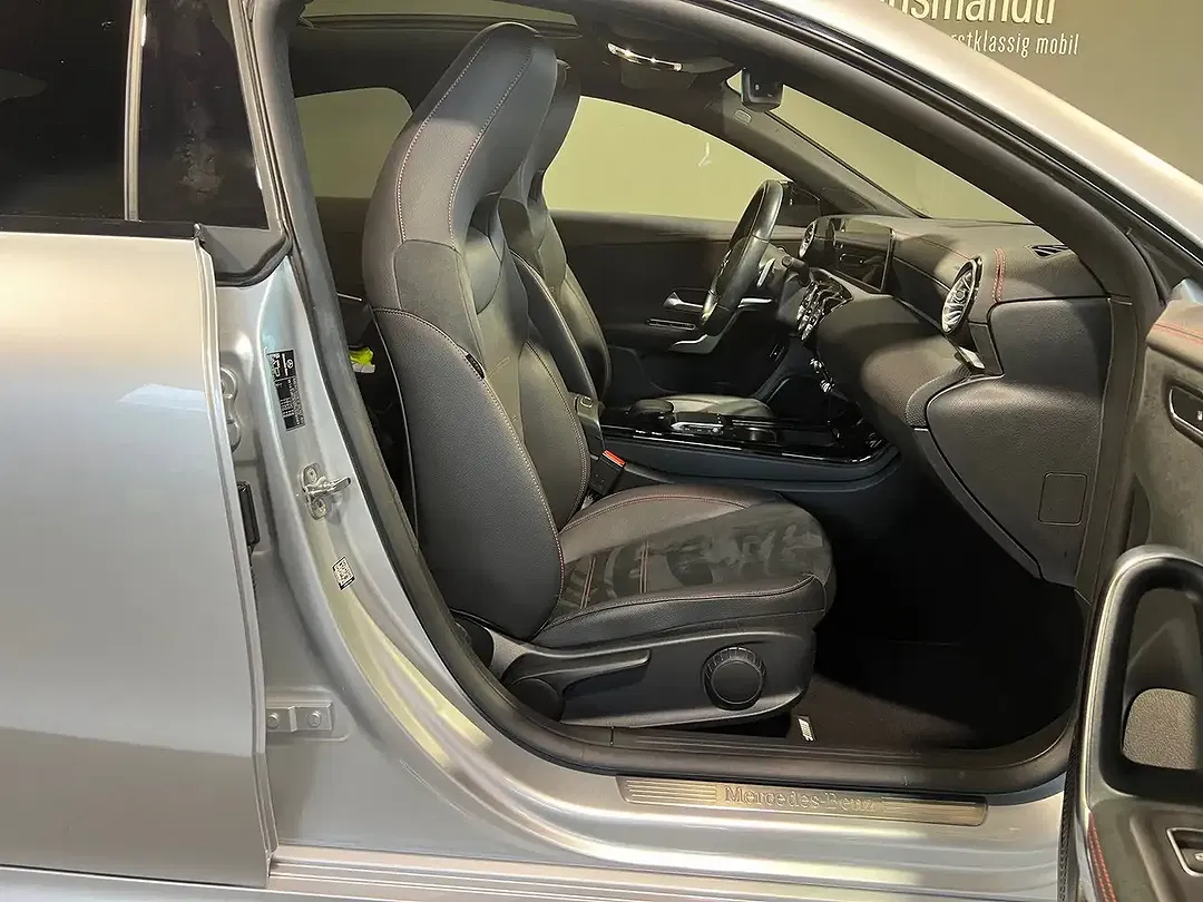 Mercedes-Benz CLA 250 - Thumbnail 9