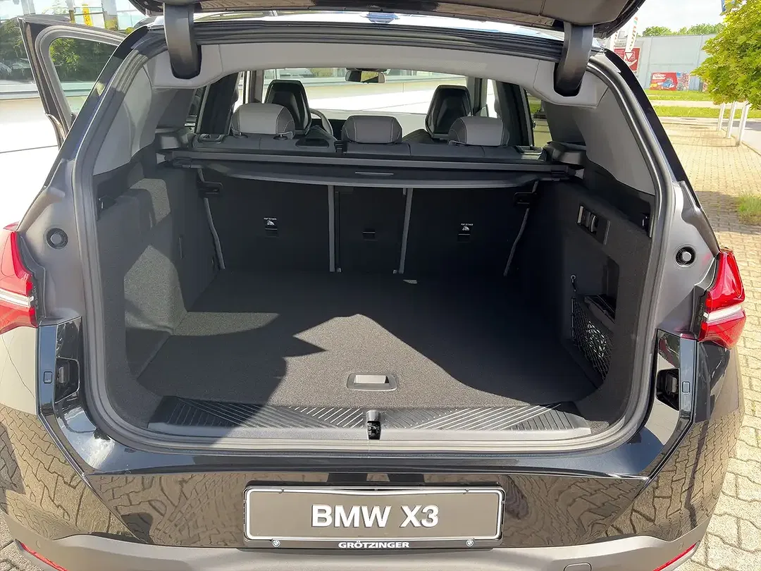 BMW X3 - Thumbnail 14