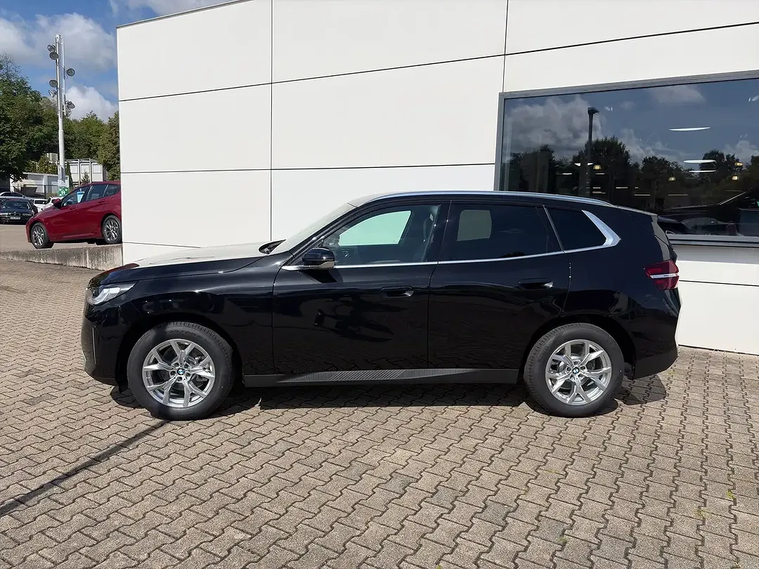 BMW X3 - Thumbnail 3
