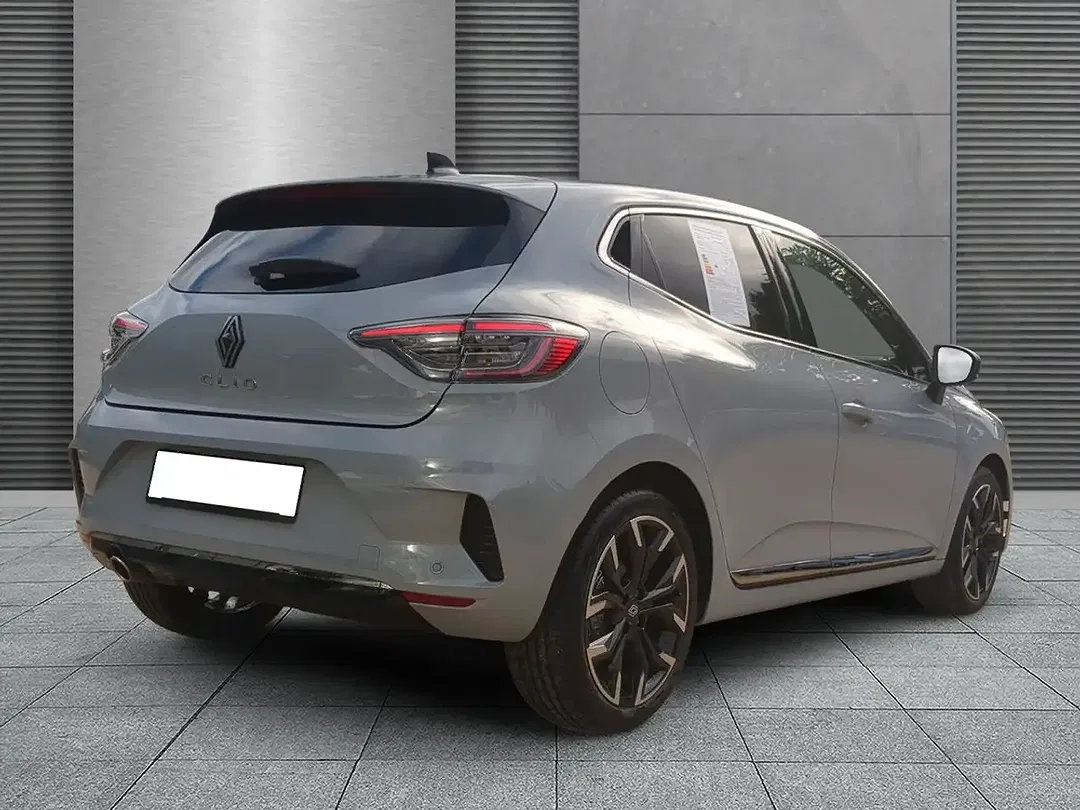 Renault Clio - Thumbnail 3