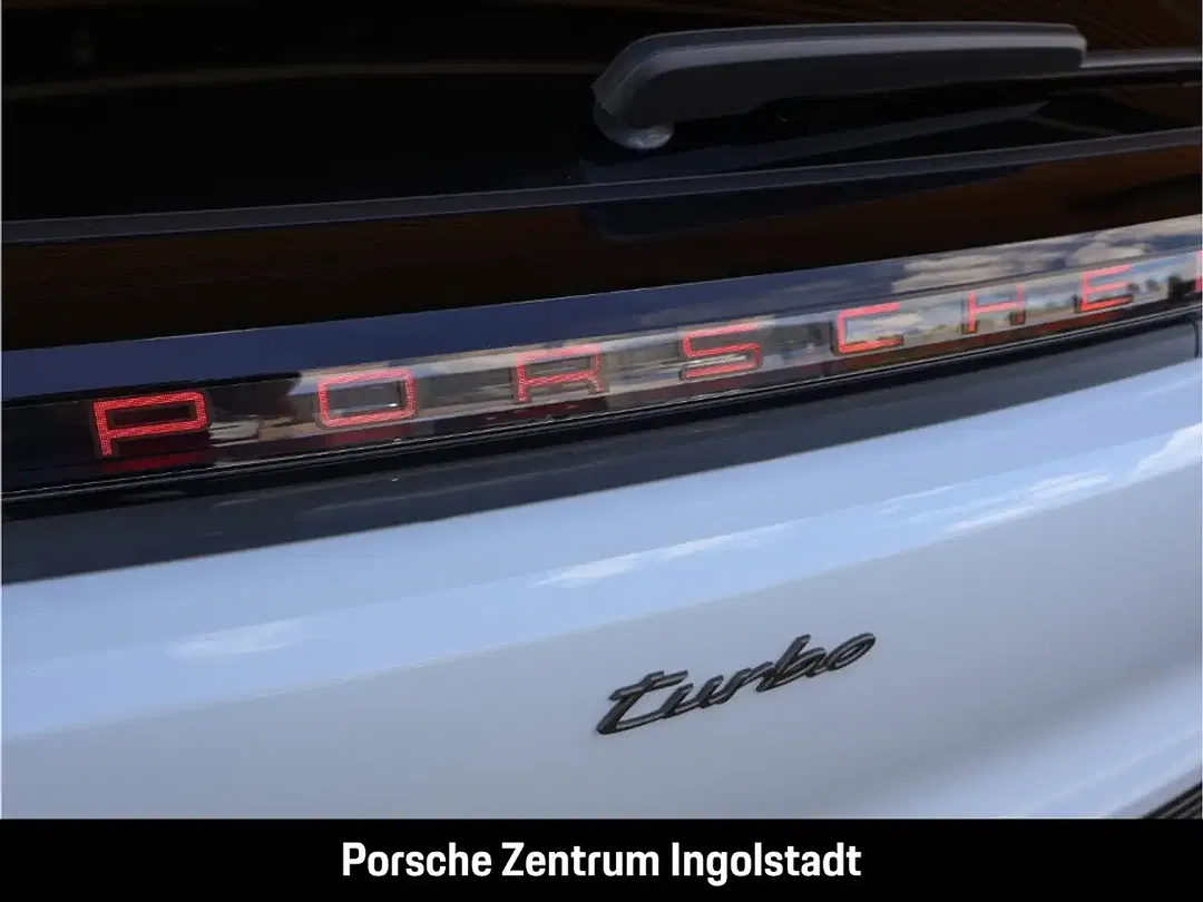 Porsche Cayenne - Thumbnail 10