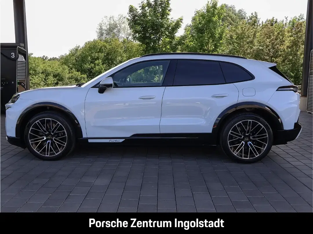 Porsche Cayenne - Thumbnail 2