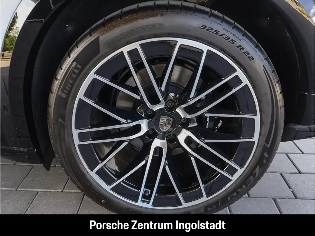 Porsche Cayenne - Thumbnail 8