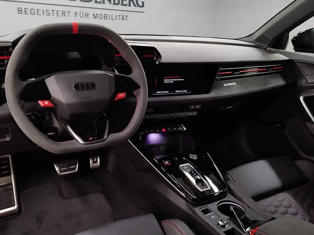 Audi RS3 - Thumbnail 13