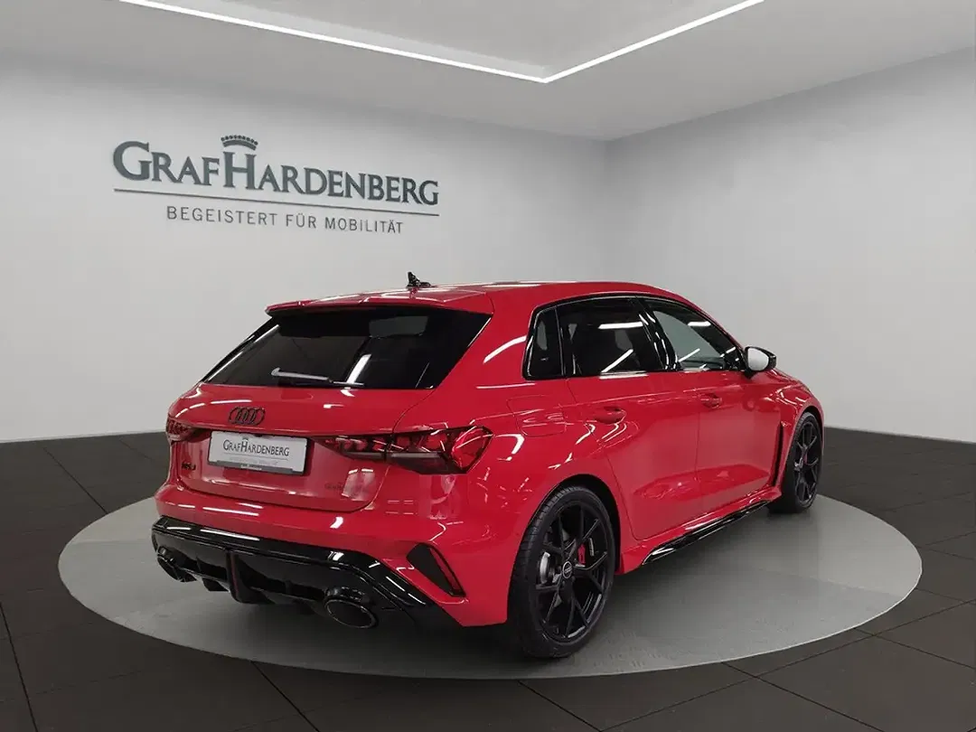 Audi RS3 - Thumbnail 5