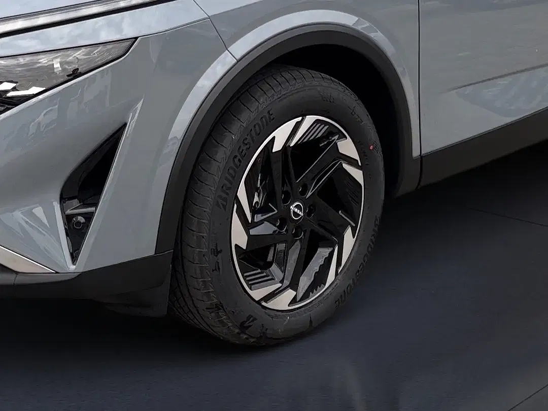 Nissan Qashqai - Thumbnail 4