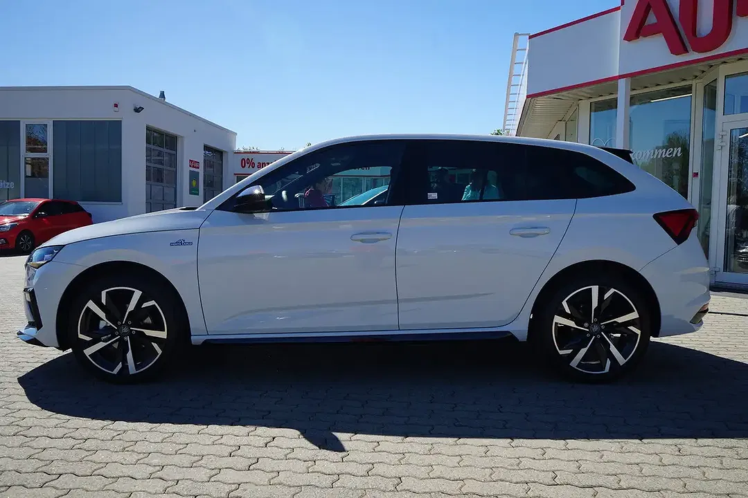 Skoda Scala - Thumbnail 7