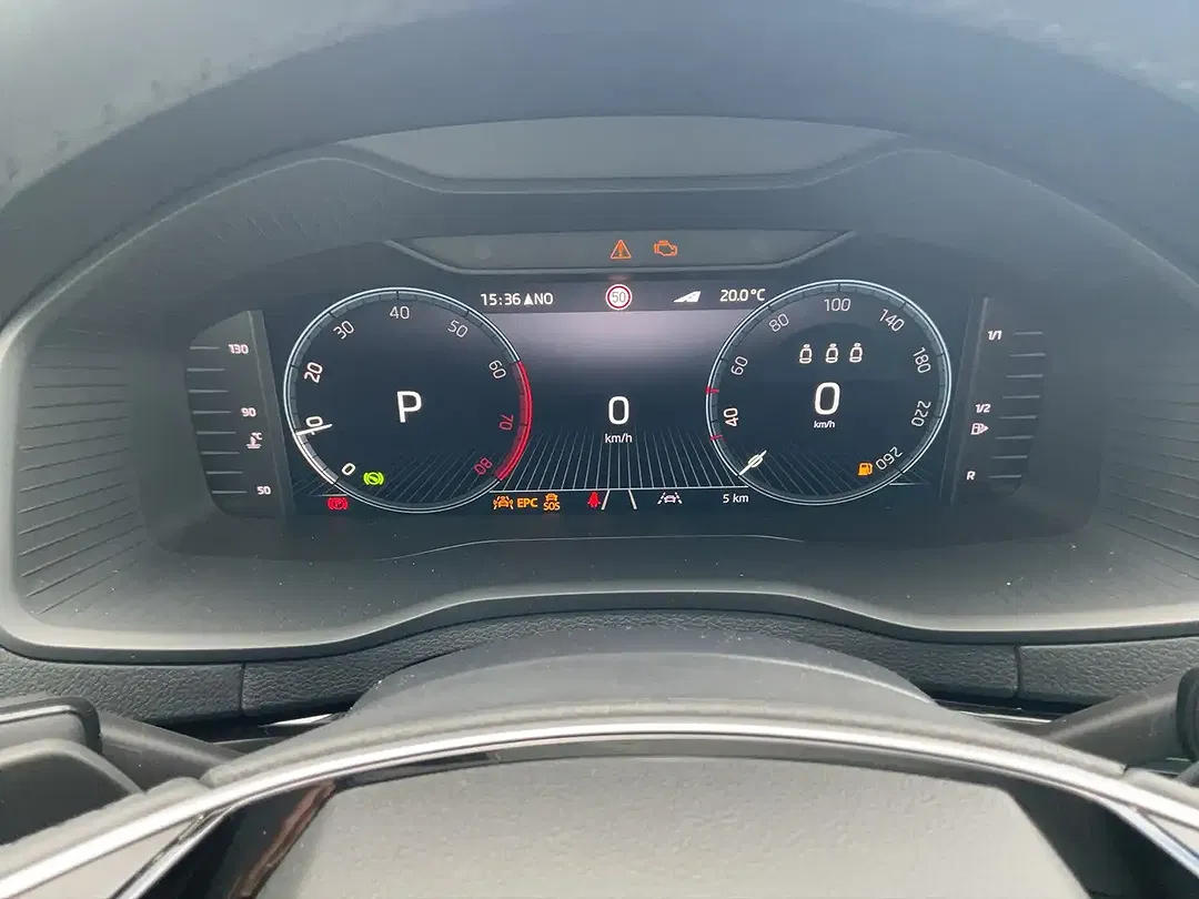Skoda Karoq - Thumbnail 13