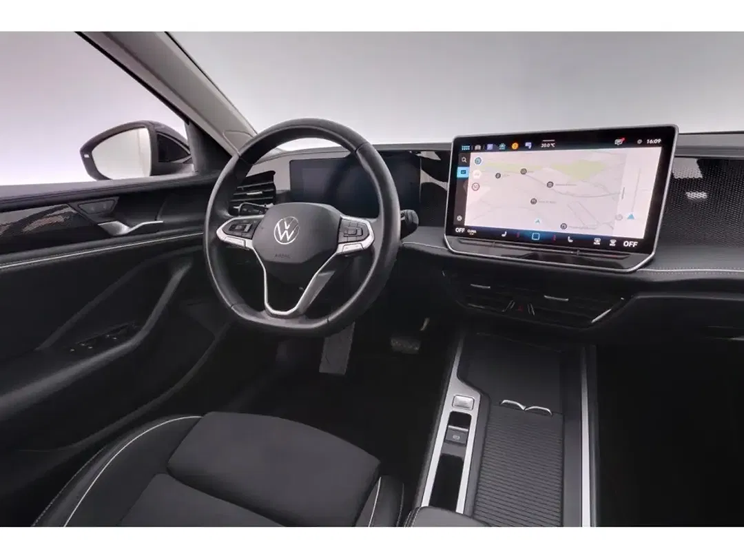 Volkswagen Passat Variant - Thumbnail 12
