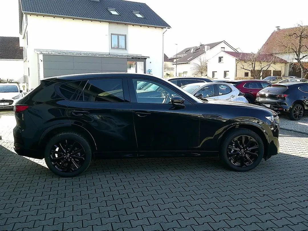 Mazda CX-60 - Thumbnail 4