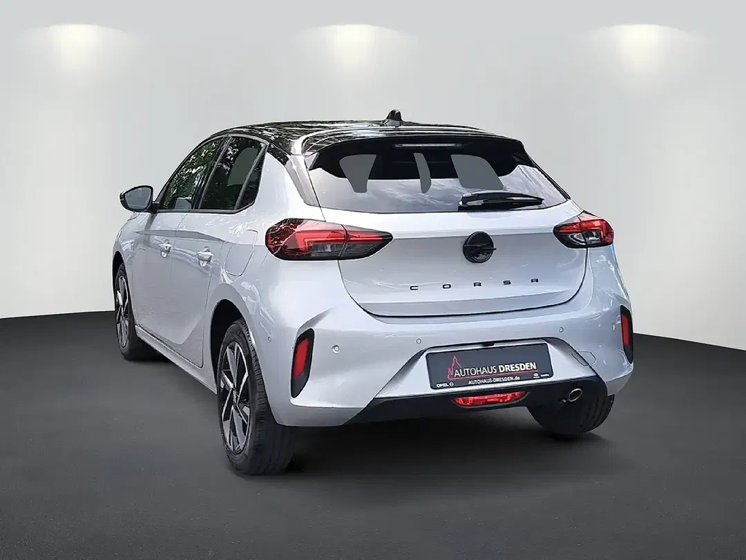 Opel Corsa - Thumbnail 4