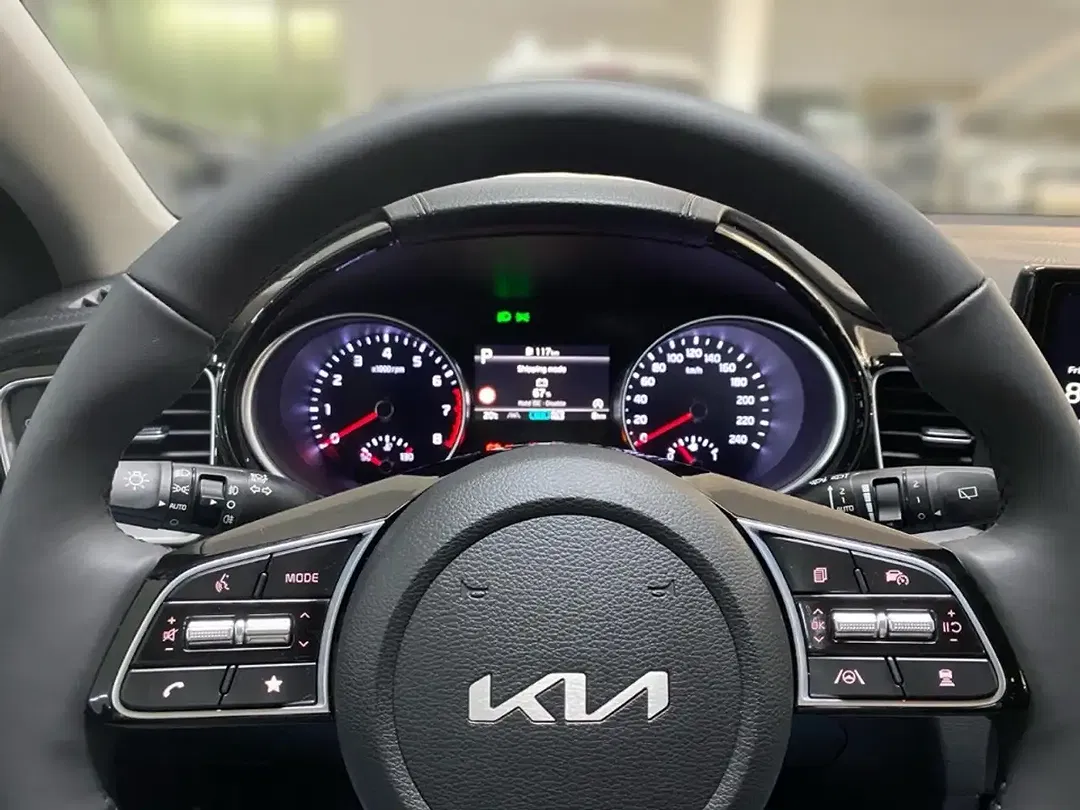 Kia Ceed SW / cee'd SW - Thumbnail 8