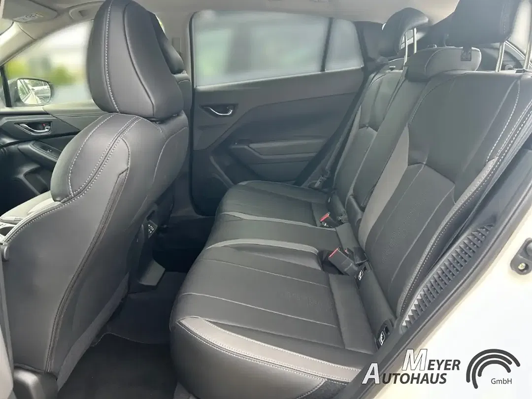 Subaru Crosstrek - Thumbnail 7