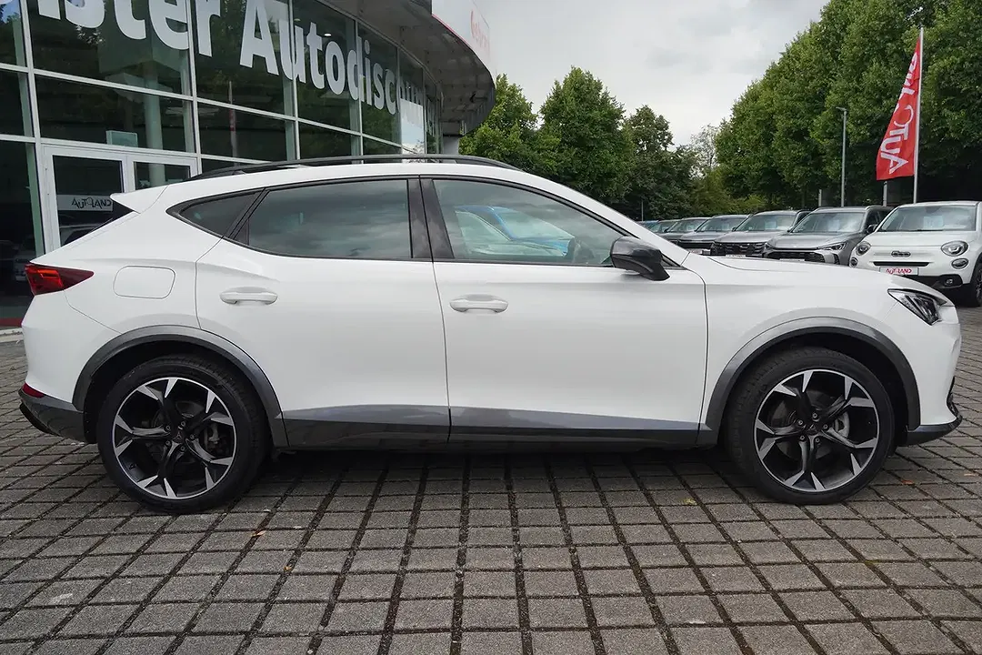 CUPRA Formentor - Thumbnail 5