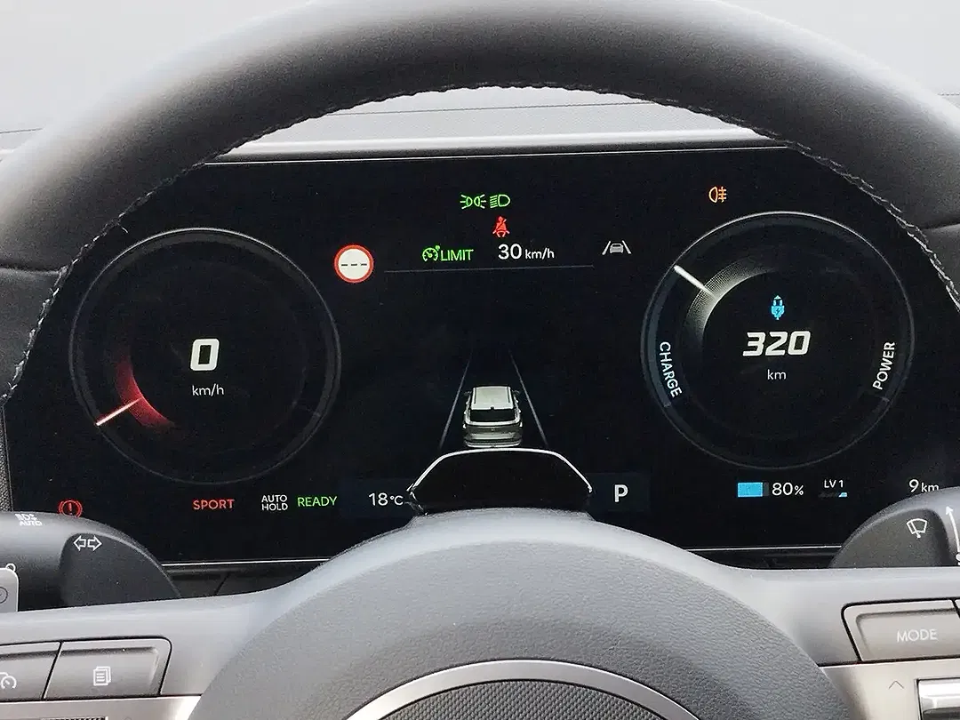 Hyundai KONA - Thumbnail 11