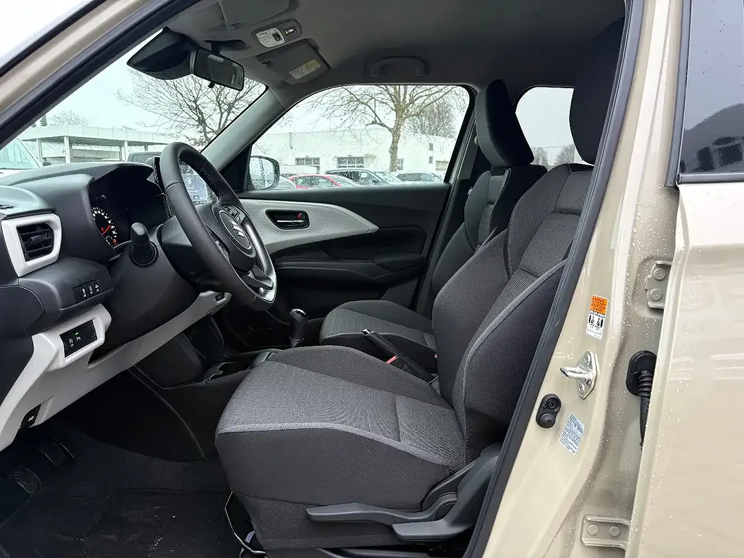 Suzuki Swift - Thumbnail 20
