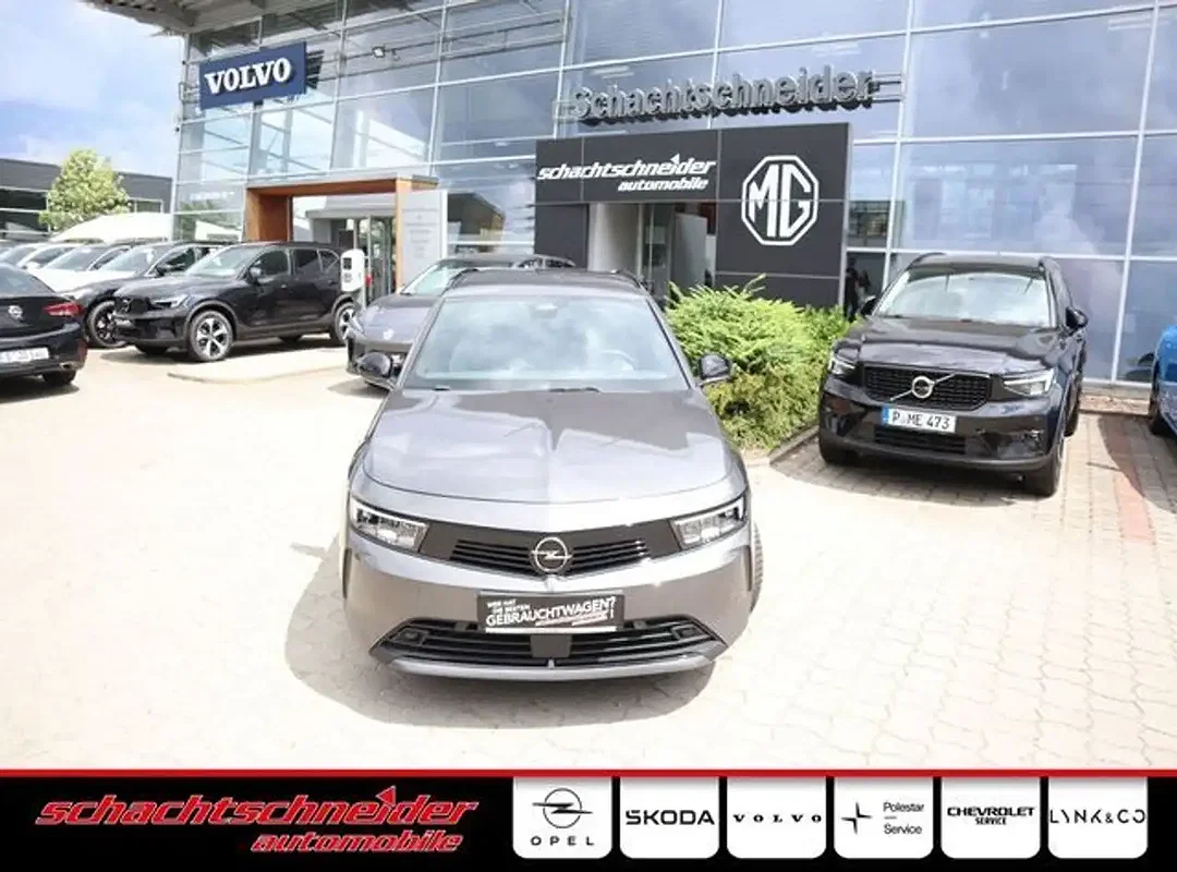 Opel Astra - Afbeelding 1