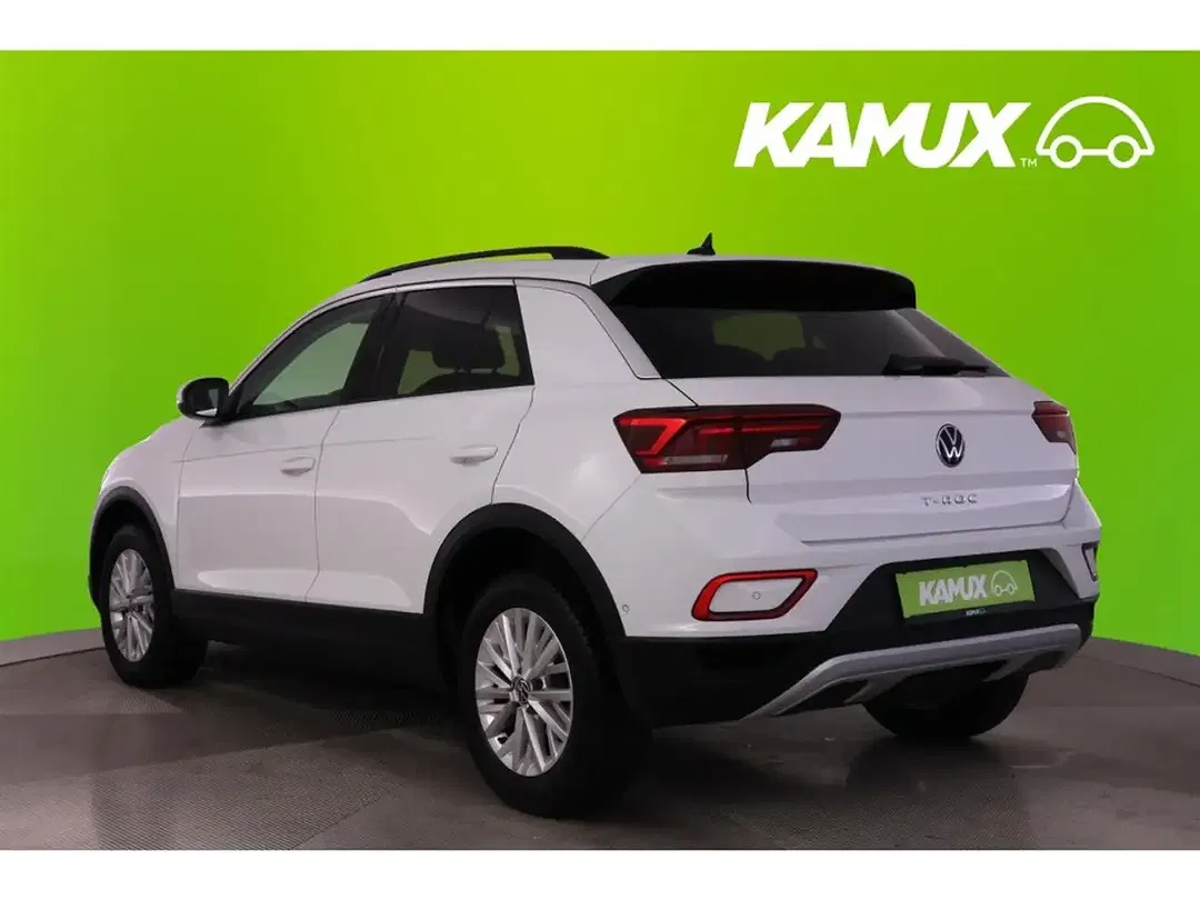 Volkswagen T-Roc - Thumbnail 5