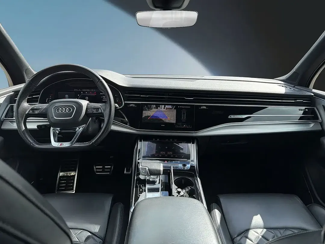 Audi SQ7 - Thumbnail 13