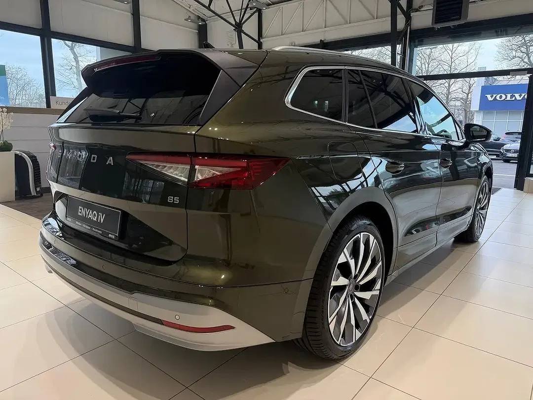 Skoda Enyaq - Thumbnail 3
