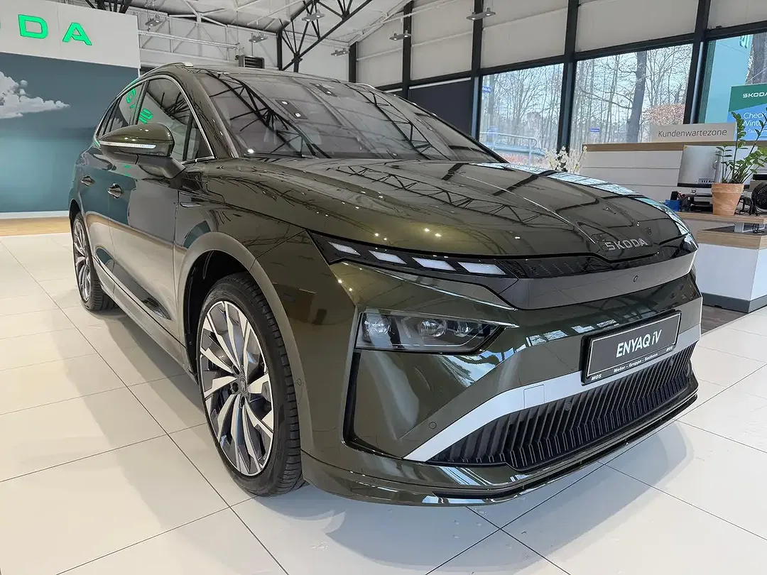 Skoda Enyaq - Thumbnail 4