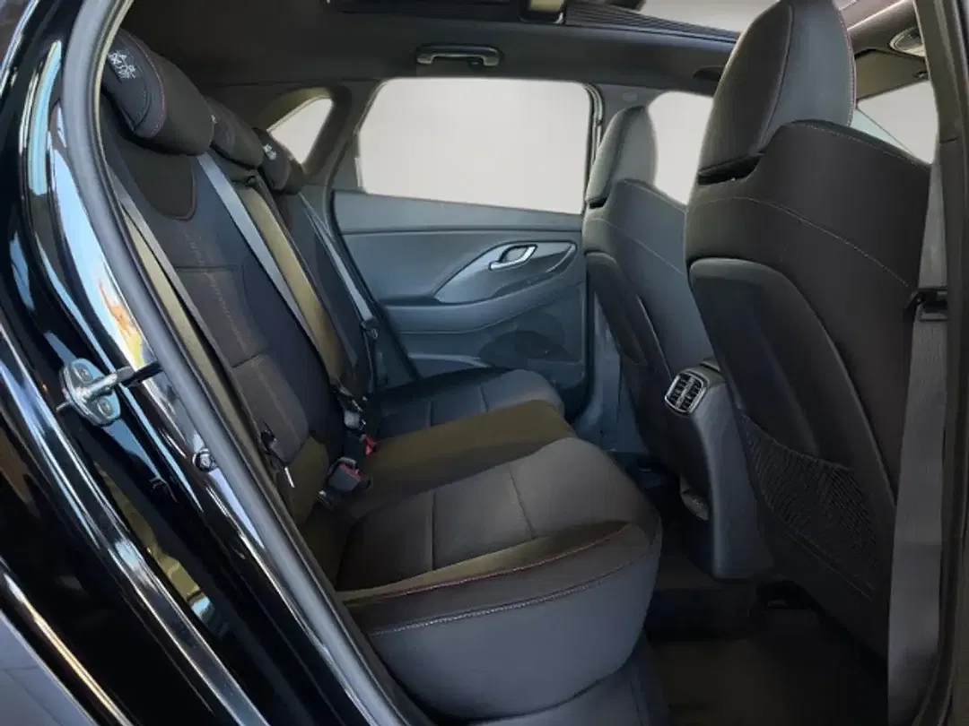 Hyundai i30 - Thumbnail 12