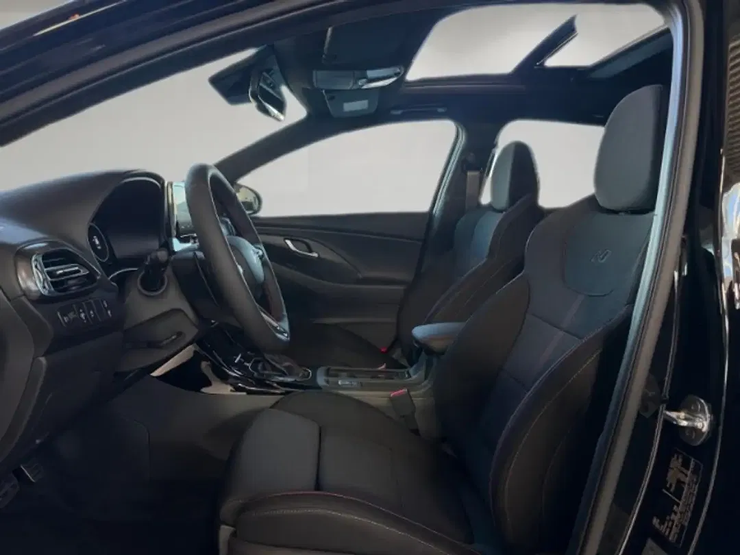 Hyundai i30 - Thumbnail 6