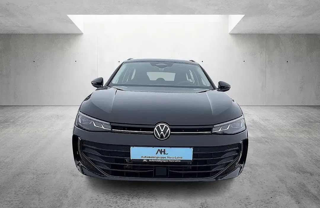 Volkswagen Passat Variant - Thumbnail 8
