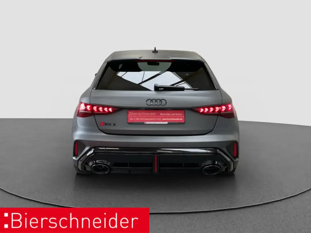 Audi RS3 - Thumbnail 4