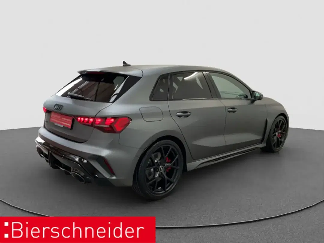 Audi RS3 - Thumbnail 6