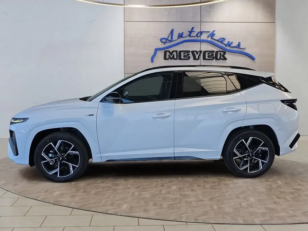 Hyundai TUCSON - Thumbnail 2