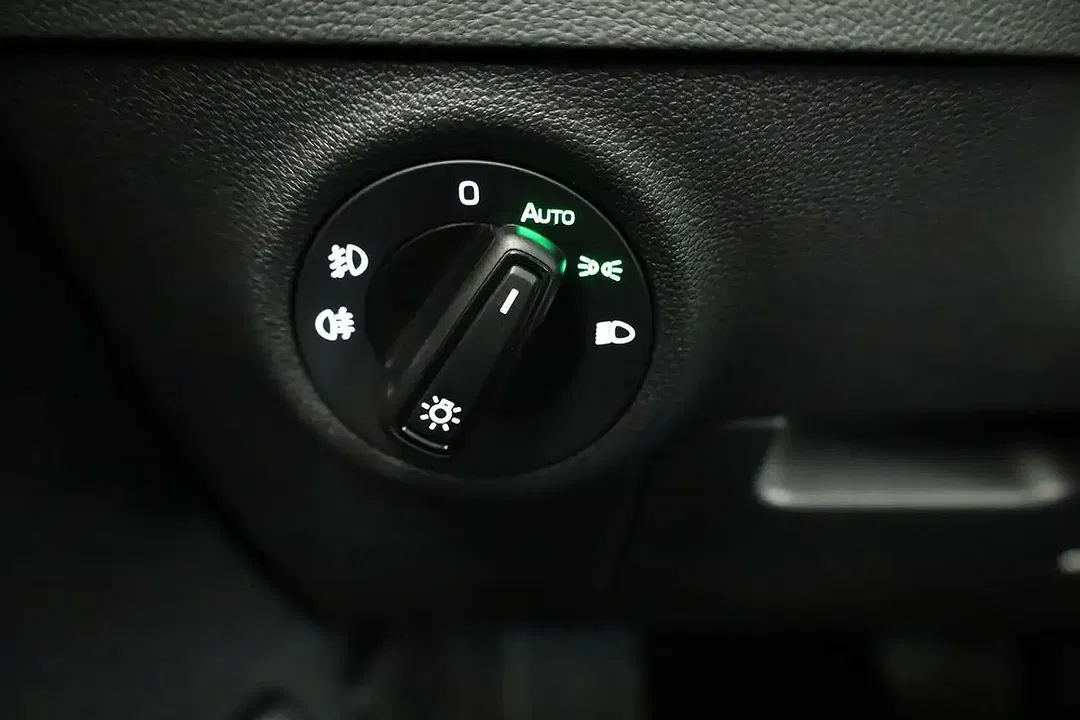 Skoda Karoq - Thumbnail 9