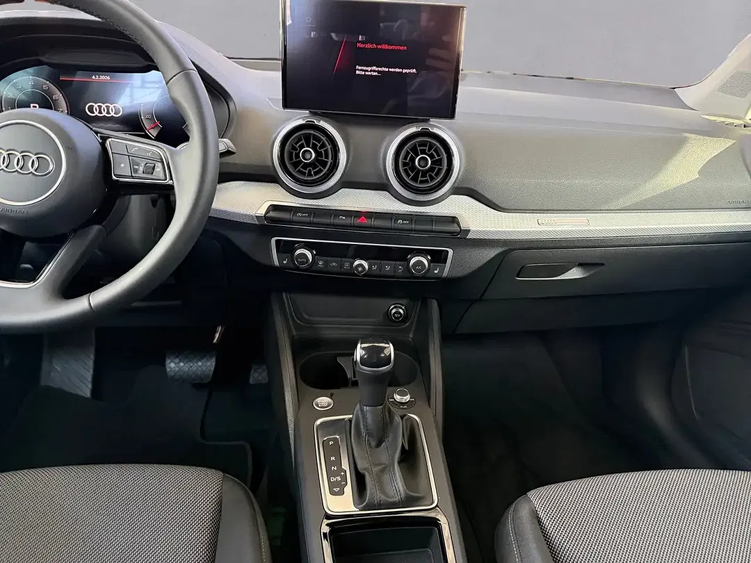 Audi Q2 - Thumbnail 11