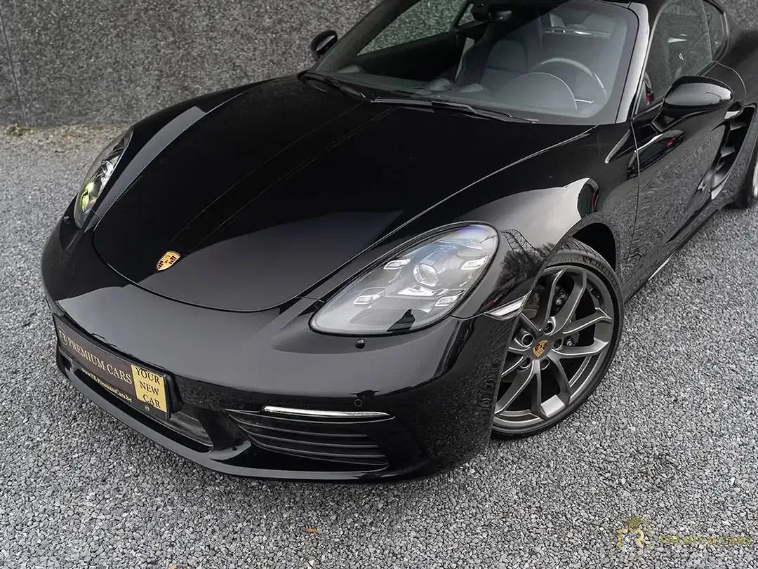 Porsche Cayman - Thumbnail 3