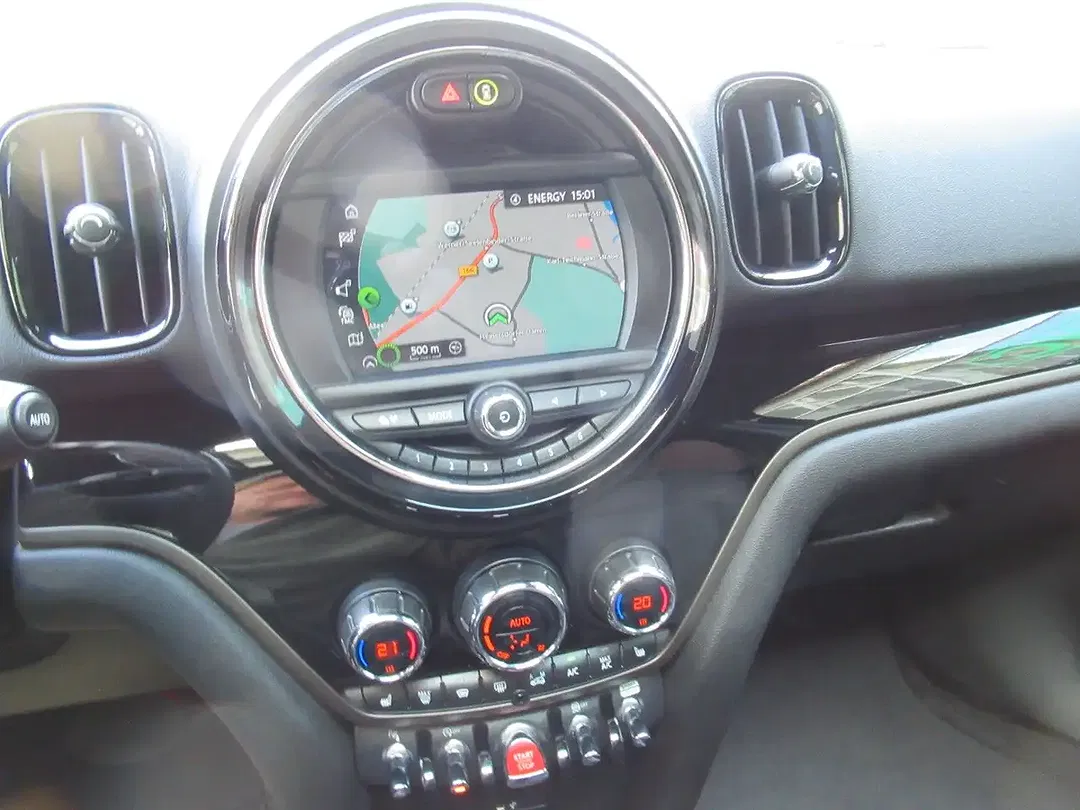 MINI Cooper Countryman - Thumbnail 15