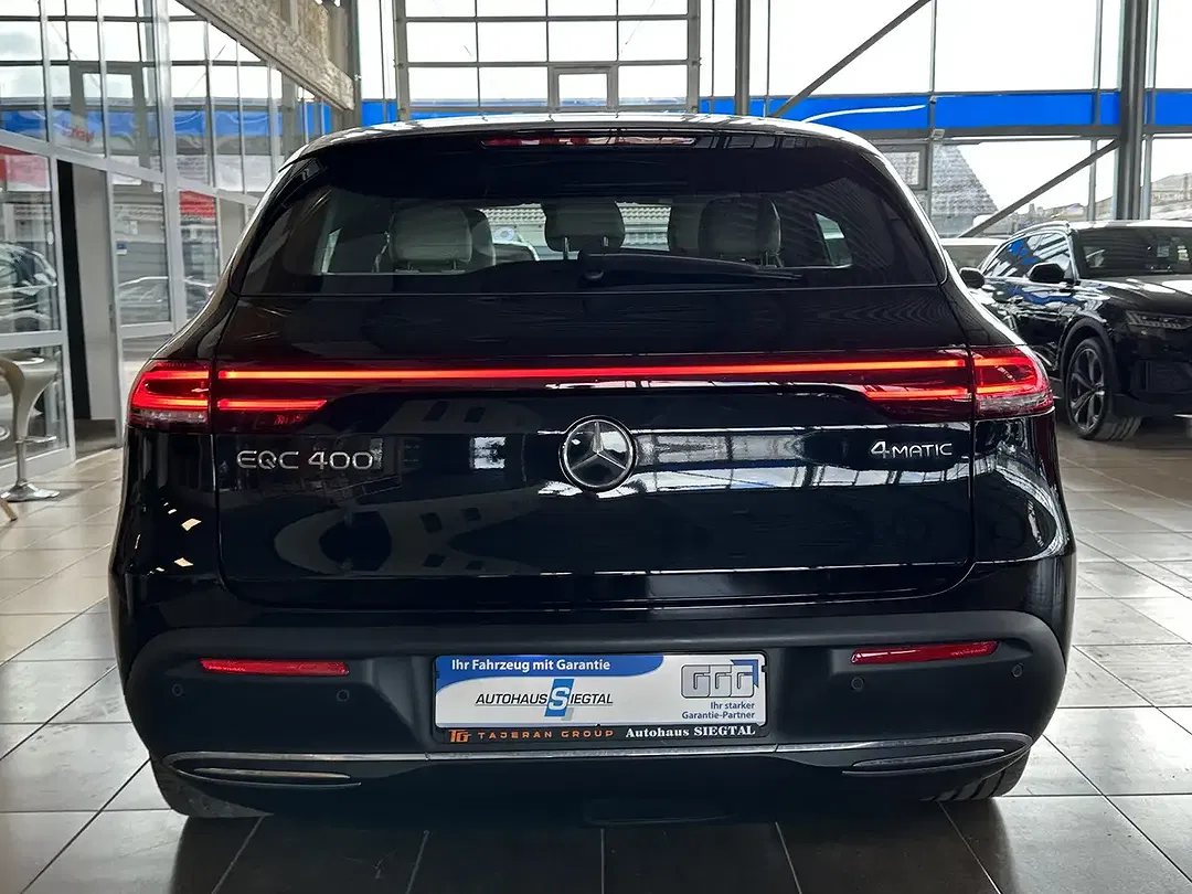 Mercedes-Benz EQC 400 - Thumbnail 3