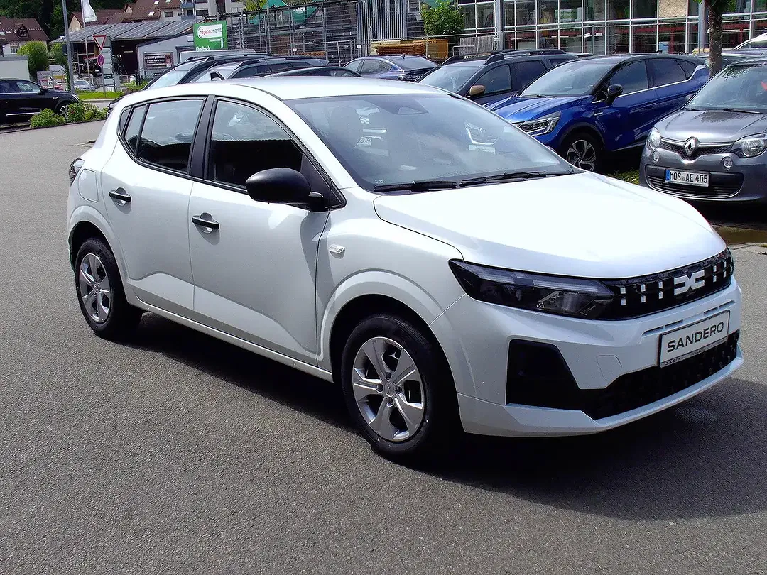 Dacia Sandero - Thumbnail 6