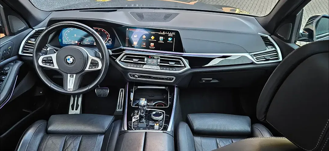 BMW X5 - Thumbnail 10