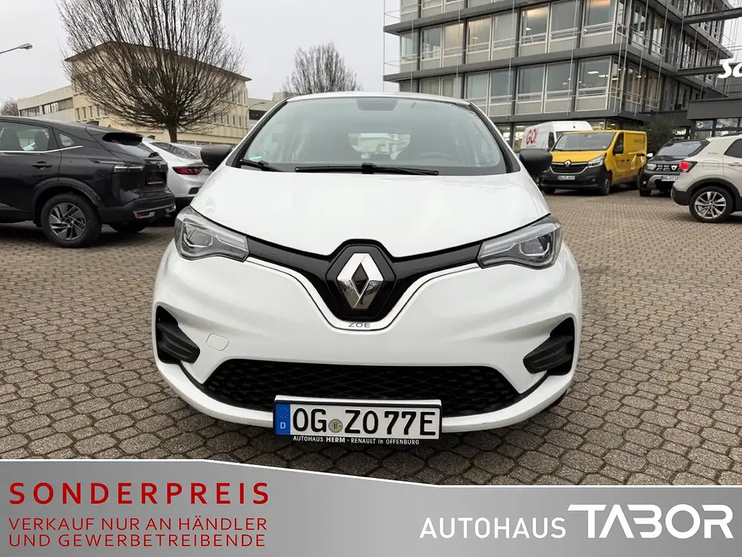Renault ZOE - Thumbnail 6