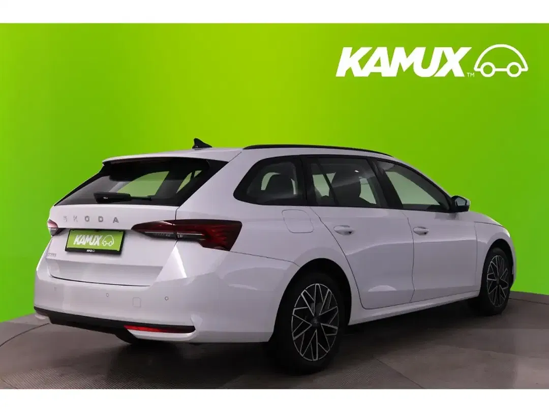 Skoda Octavia - Thumbnail 3