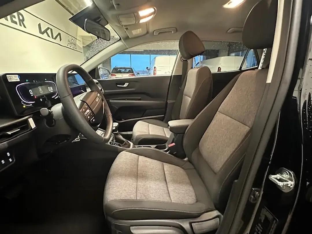 Kia Stonic - Thumbnail 8