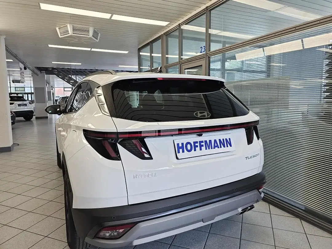 Hyundai TUCSON - Thumbnail 3