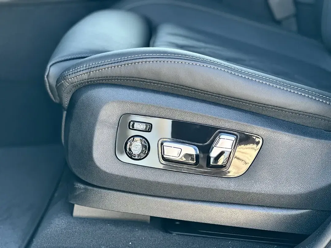 BMW X5 - Thumbnail 10