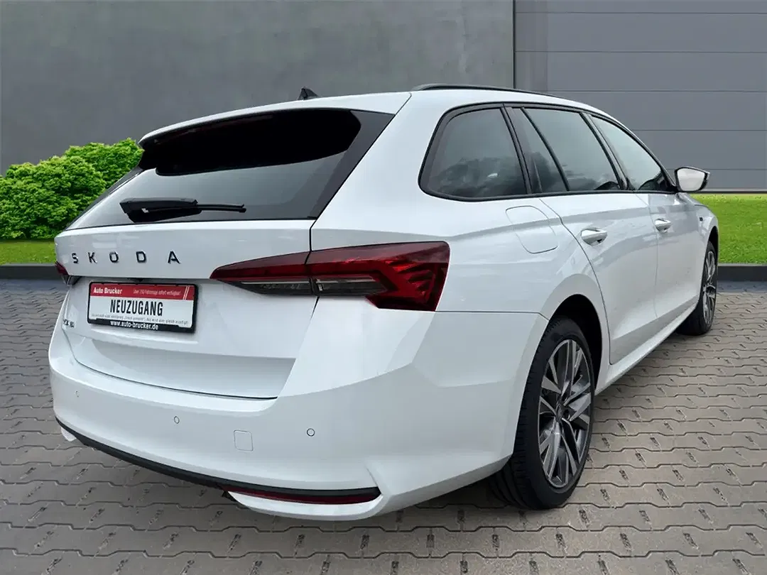 Skoda Octavia - Thumbnail 5