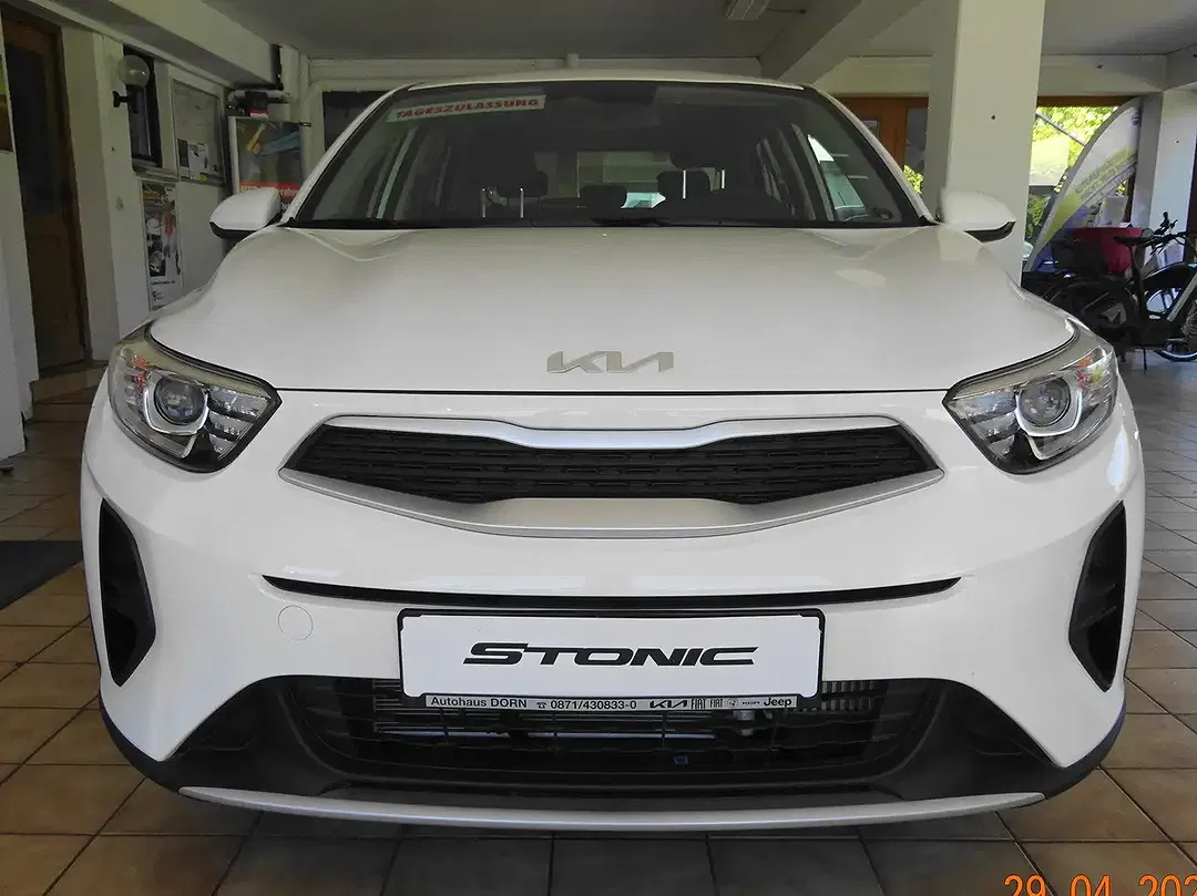 Kia Stonic - Thumbnail 1