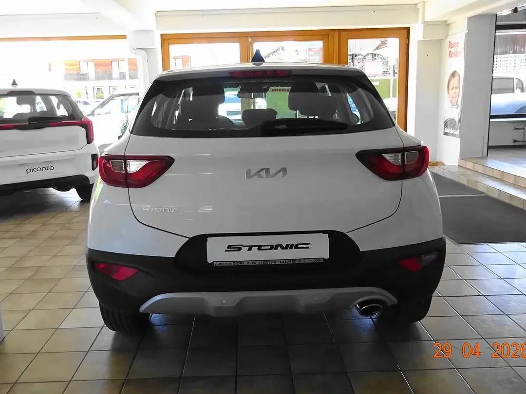 Kia Stonic - Thumbnail 4
