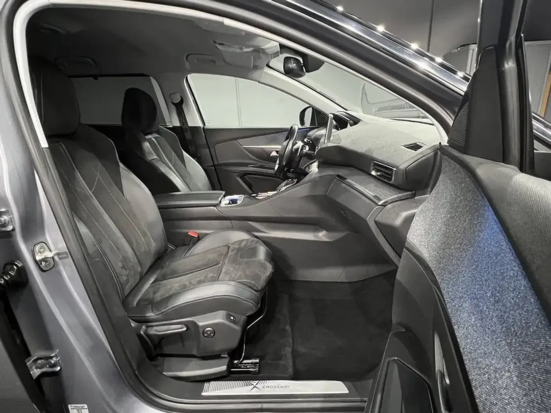 Peugeot 5008 - Thumbnail 11
