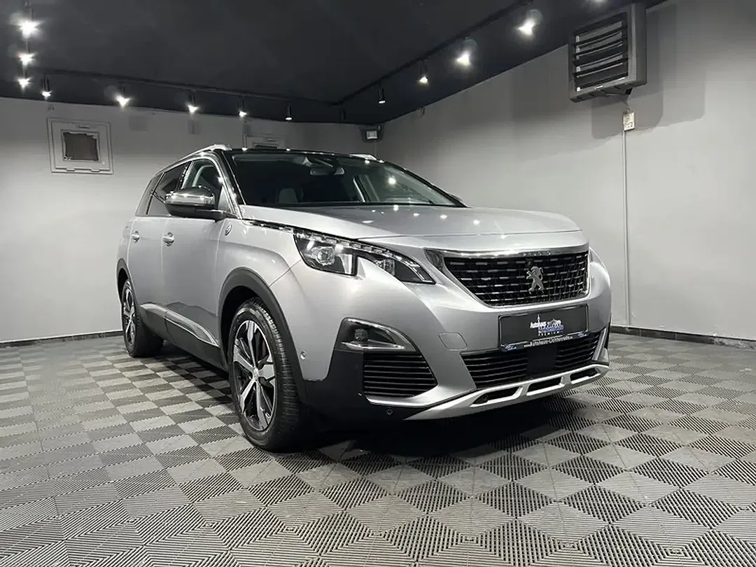 Peugeot 5008 - Thumbnail 2